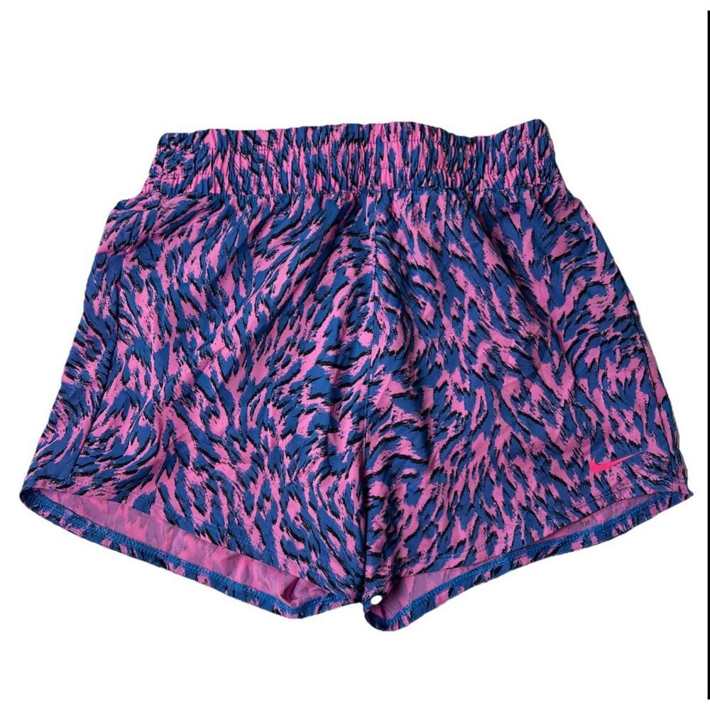 Nike one Big Kids Size L  Athletic High Waisted Running Shorts   New (Item 2-87)